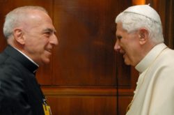 Bux E Benedetto XVI 250x165