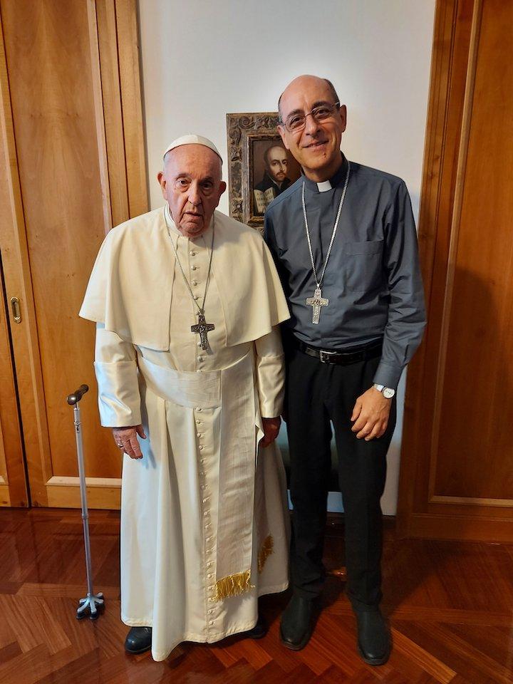 Papa Fernandez