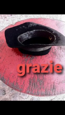 Stilum Cappello Grazie 250x444